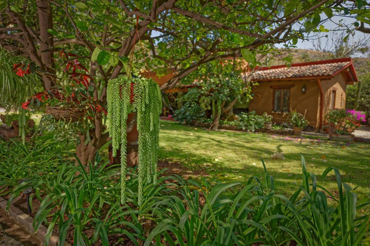Casa Navacoyan Malinalco Exterior photo